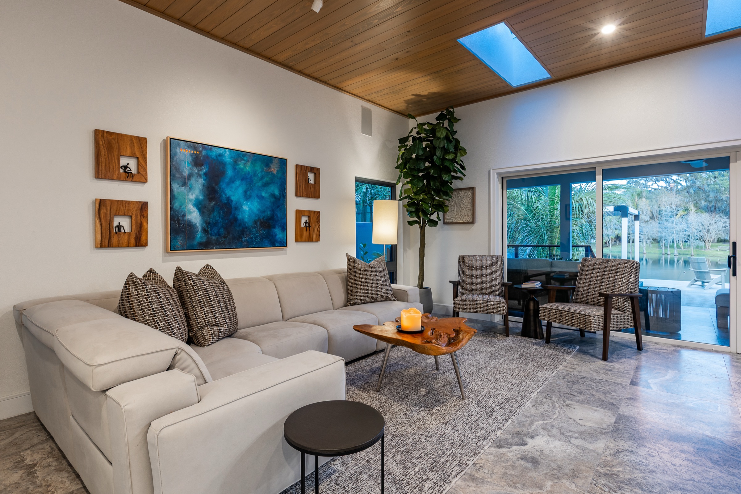 Hillside Residence portfolio image 2