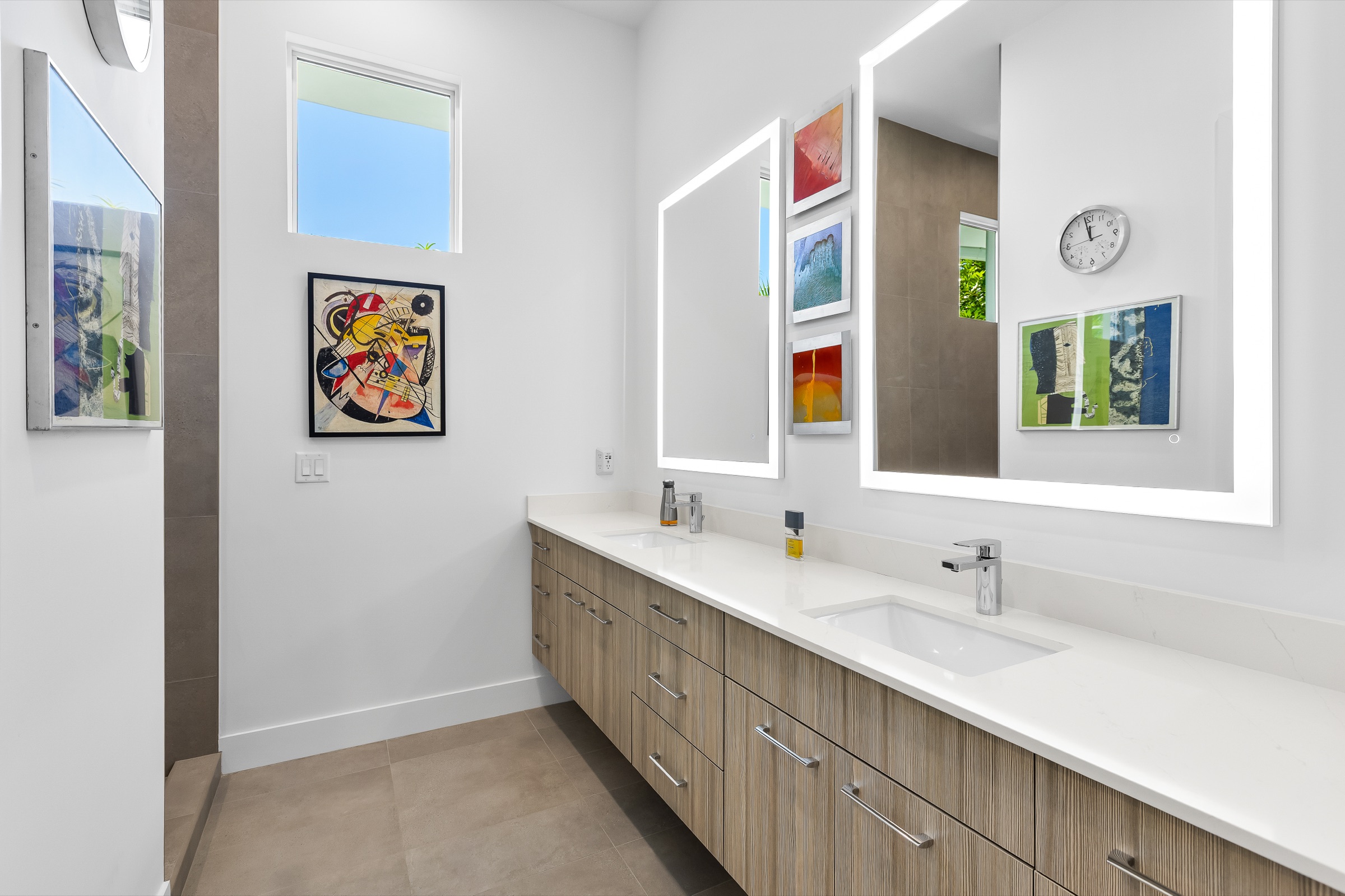 Luxury-Level Listing Media portfolio image 13