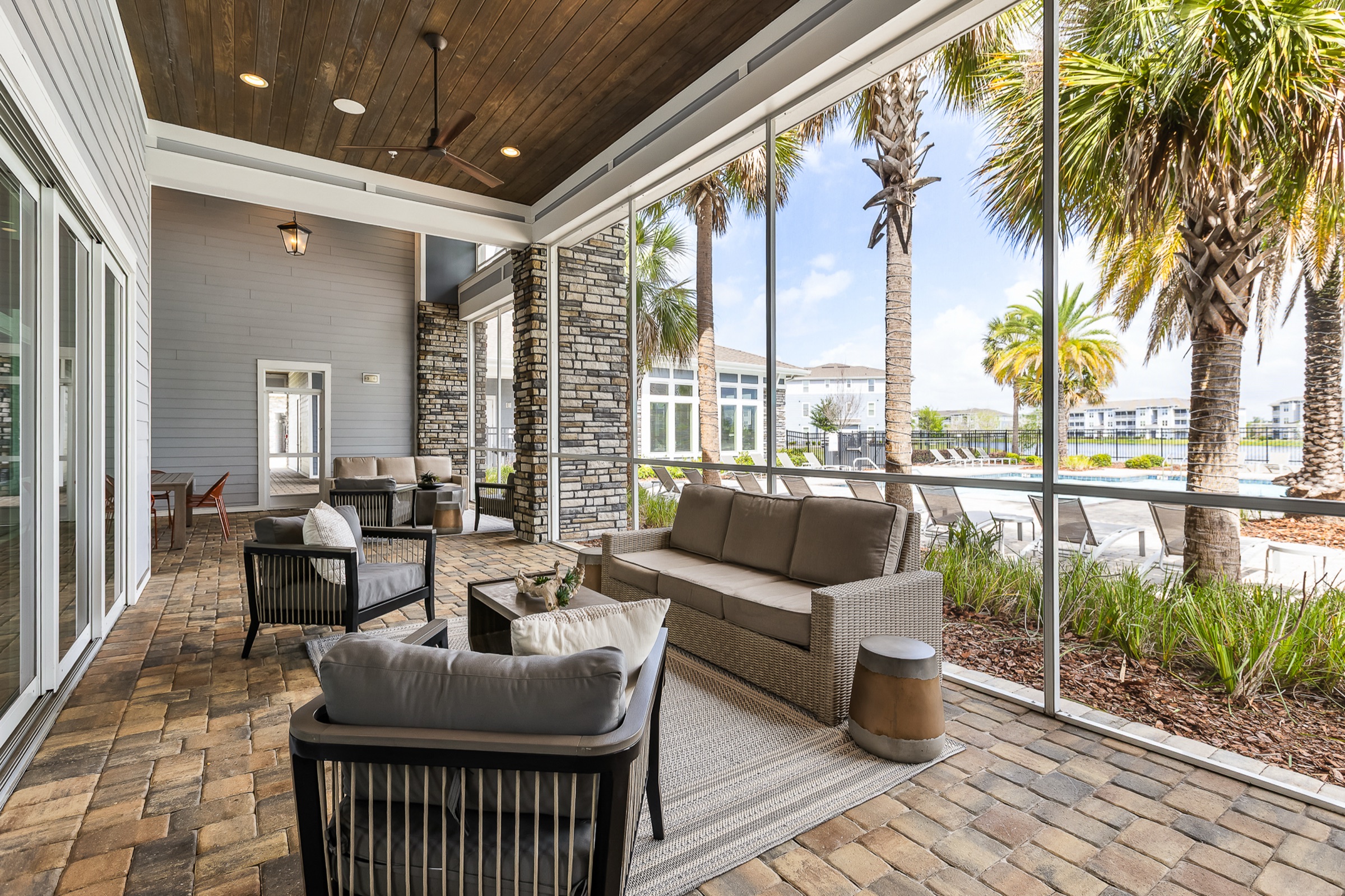 Multifamily covered patio and resort-style outdoor lounge